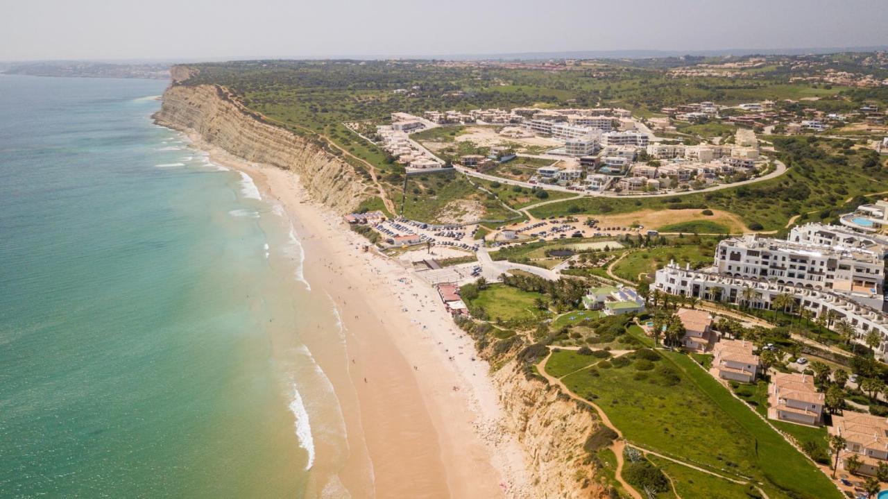 Azevedo 44 By Destination Algarve Villa
