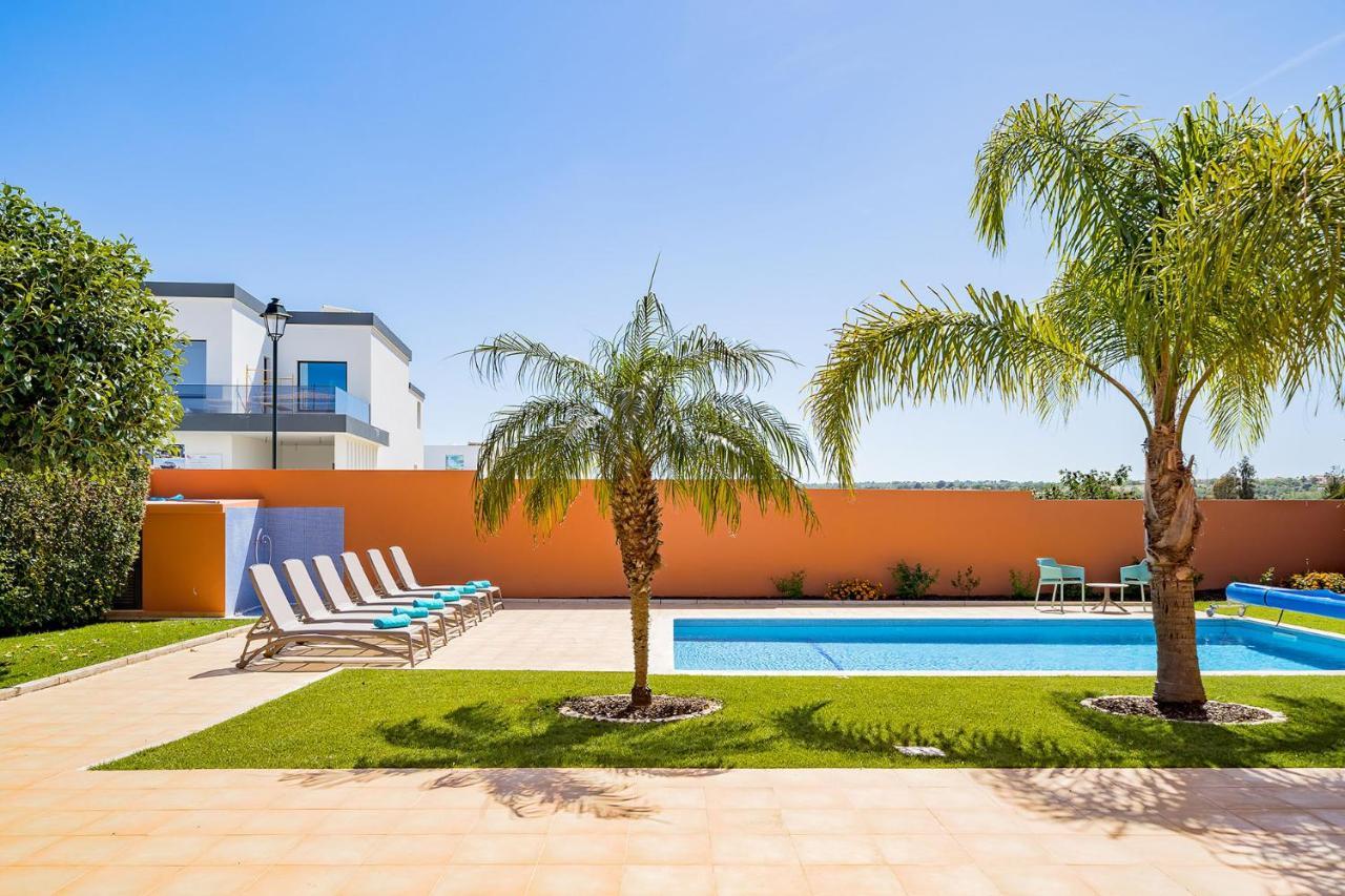 Azevedo 44 By Destination Algarve Villa